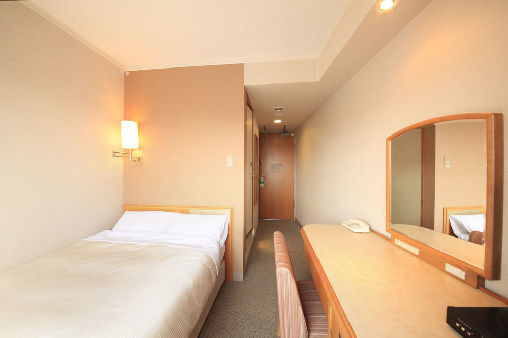 Vessel Inn Ueno Iriya Station Tokio Exterior foto