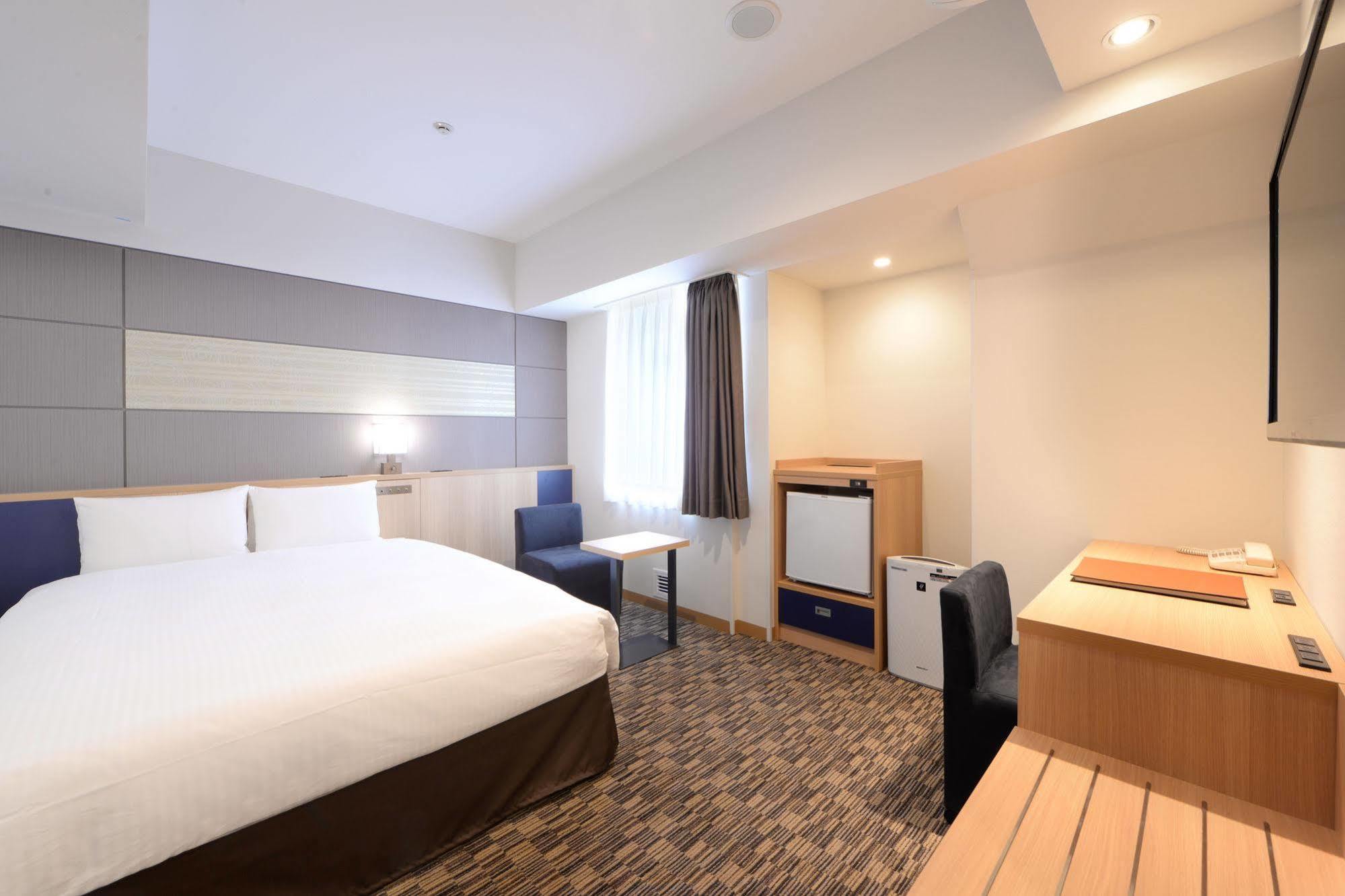 Vessel Inn Ueno Iriya Station Tokio Exterior foto